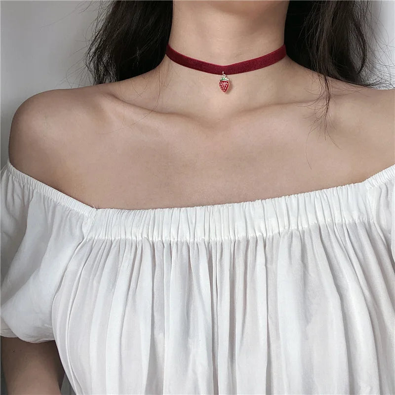 Vintage Velvet Pearl Choker Necklace Gothic