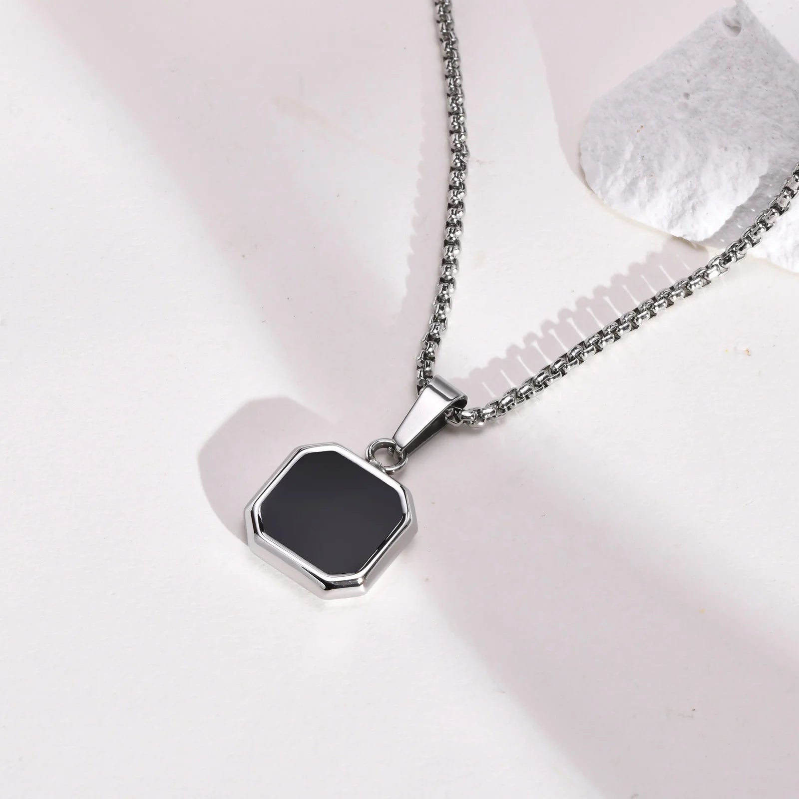 Vintage Vnox Geometric Square Necklace