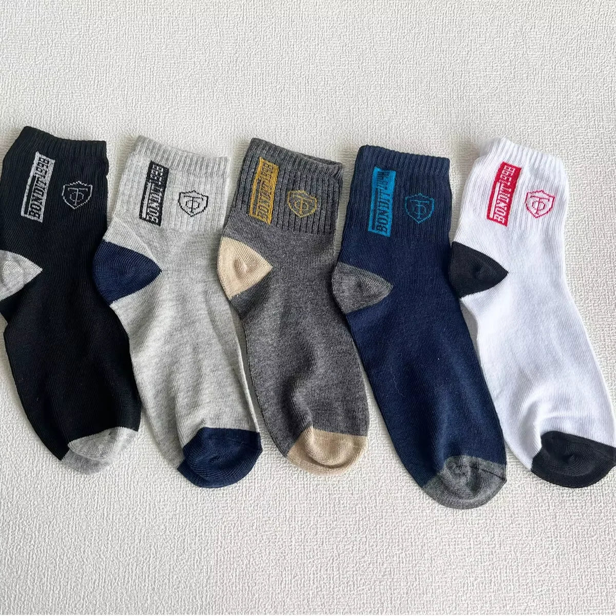 Vintage 5 Pairs Men’s Wool Socks