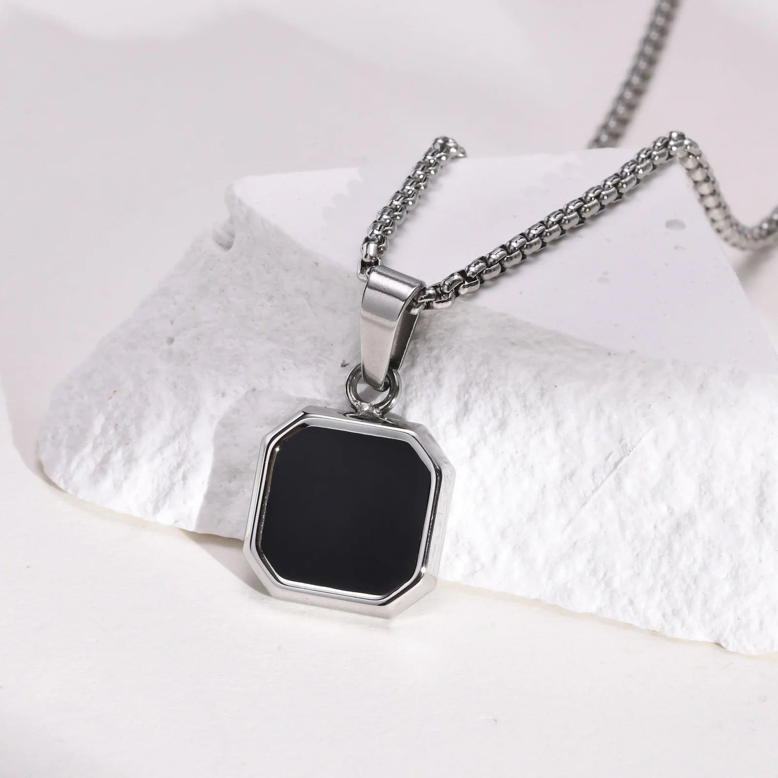 Vintage Vnox Geometric Square Necklace