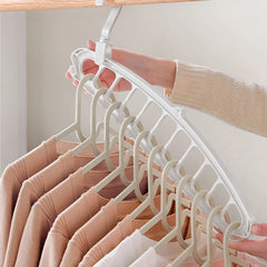 Space-Saving Closet Organizer Multi-Port Hanger