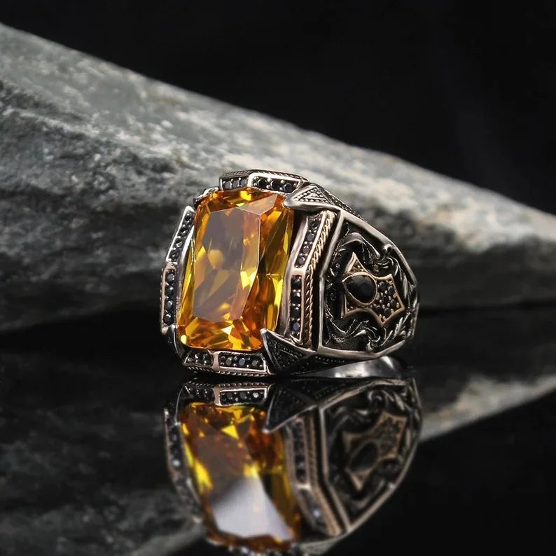 Vintage Handmade Turkish Brown Wood Grain Zircon Rings