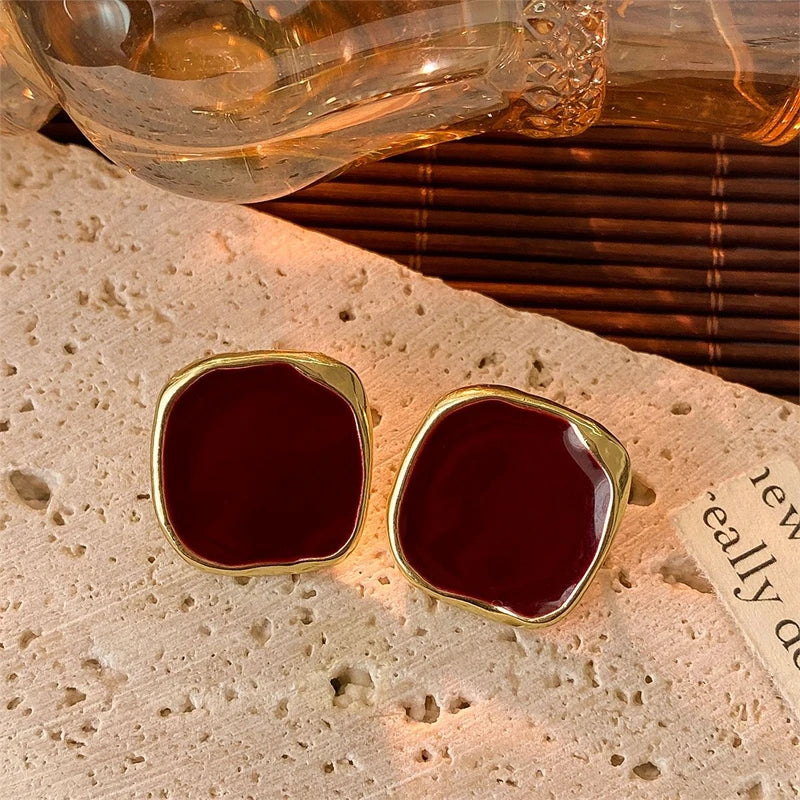 Vintage Dripping Oil Wine Red Retro Stud Earrings