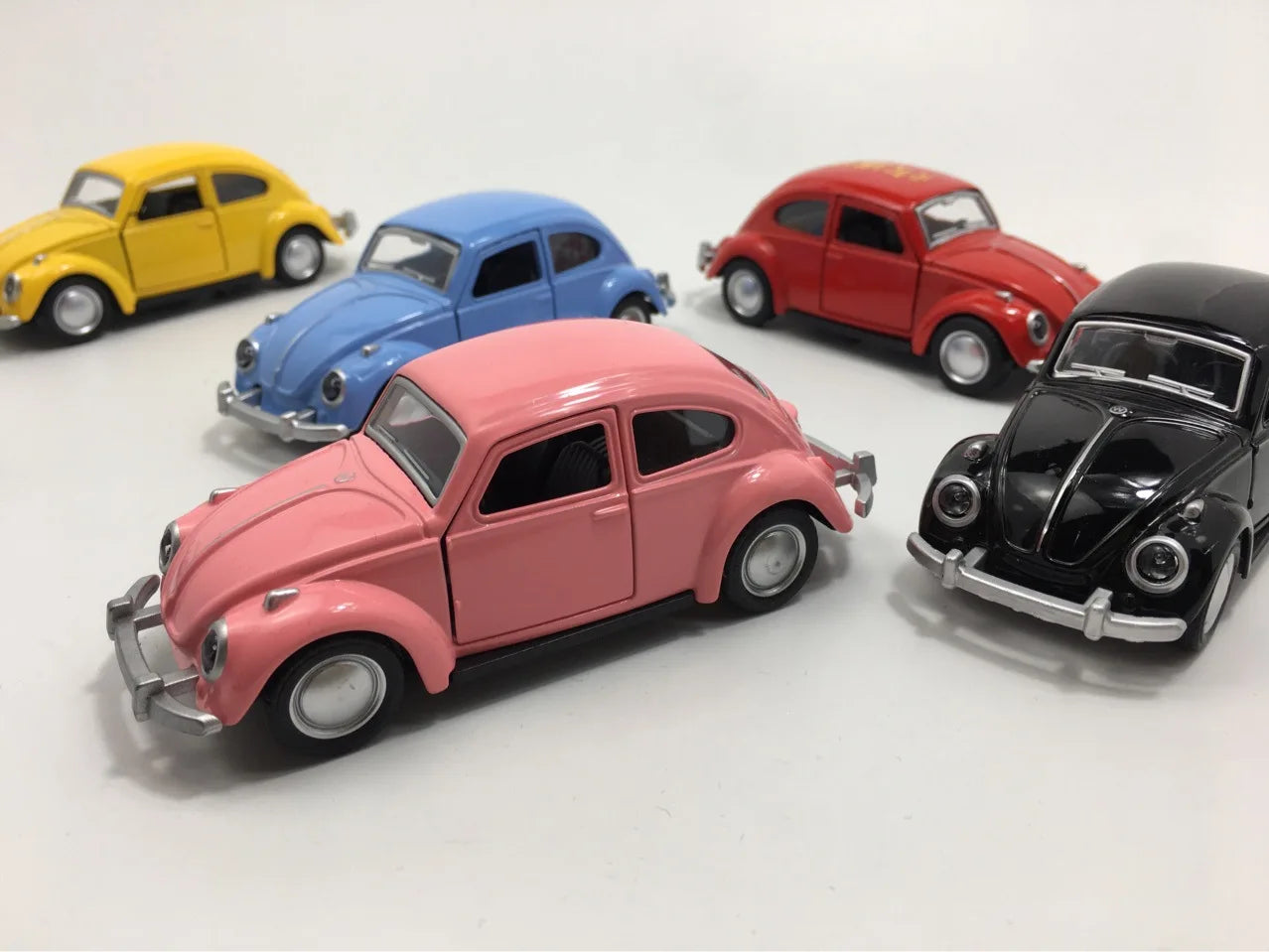 Vintage Beetle Diecast Pull Back Car