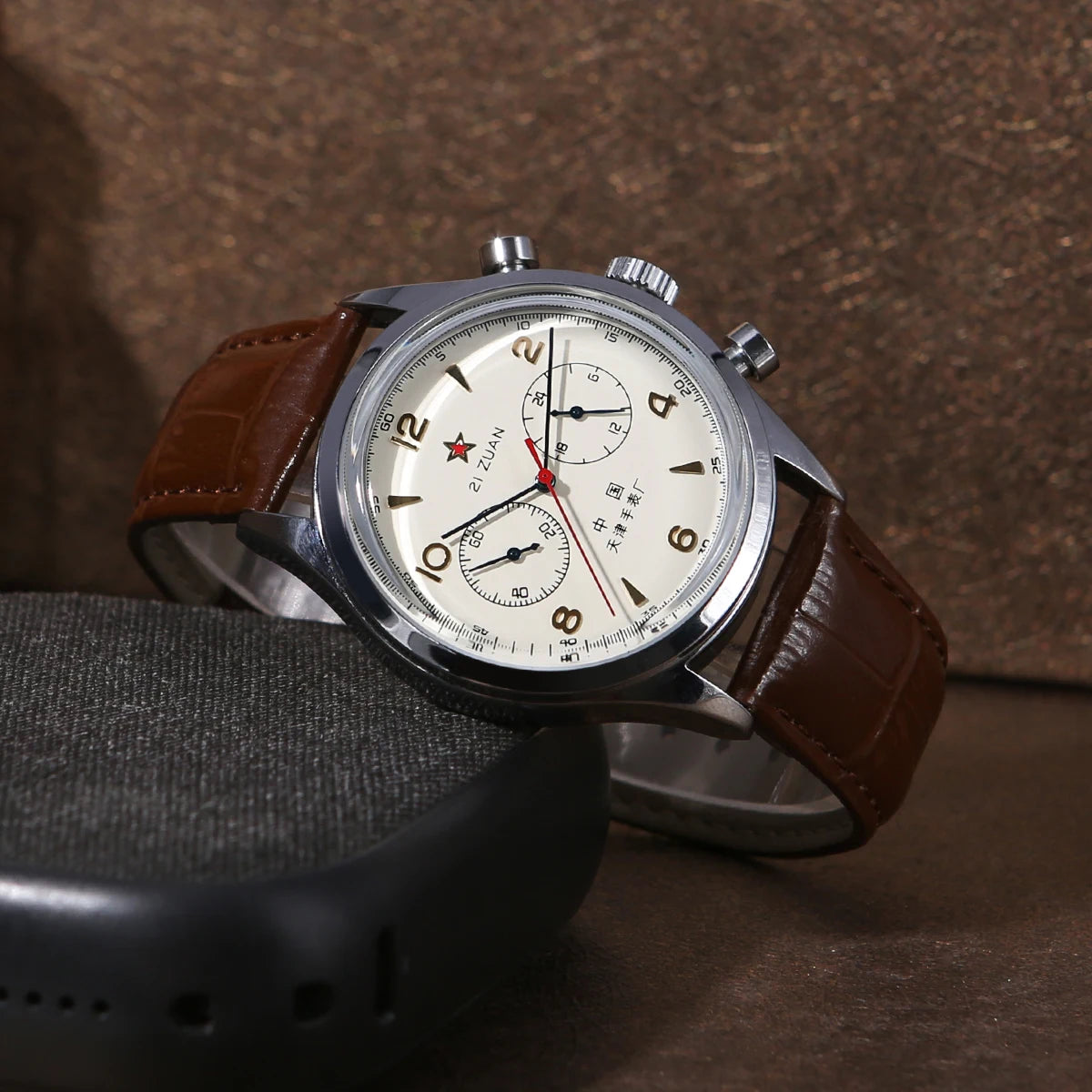 Vintage Waterproof Retro Quartz Chronograph 1963 Pilot Watch